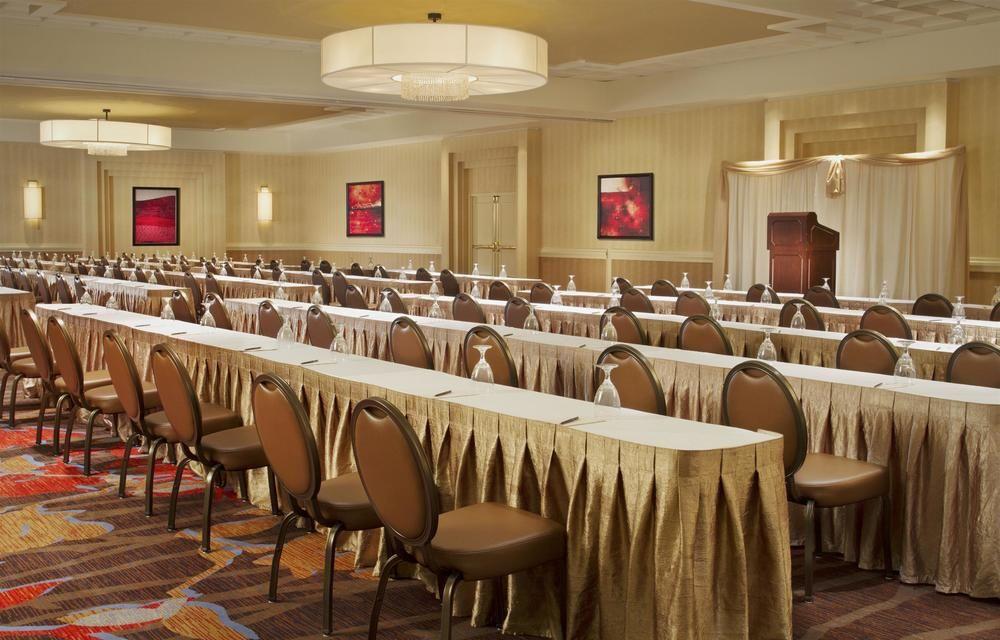 Sheraton Oklahoma City Downtown Hotel מראה חיצוני תמונה