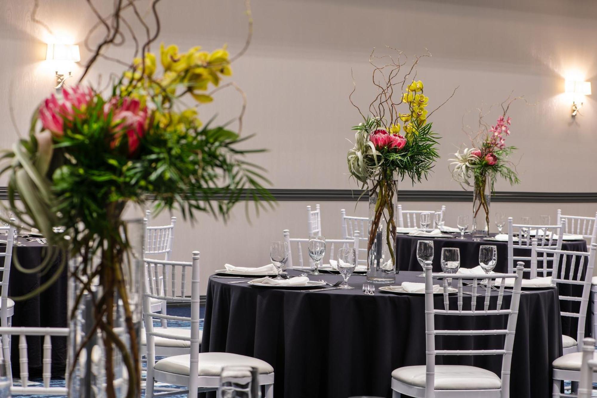 Sheraton Oklahoma City Downtown Hotel מראה חיצוני תמונה